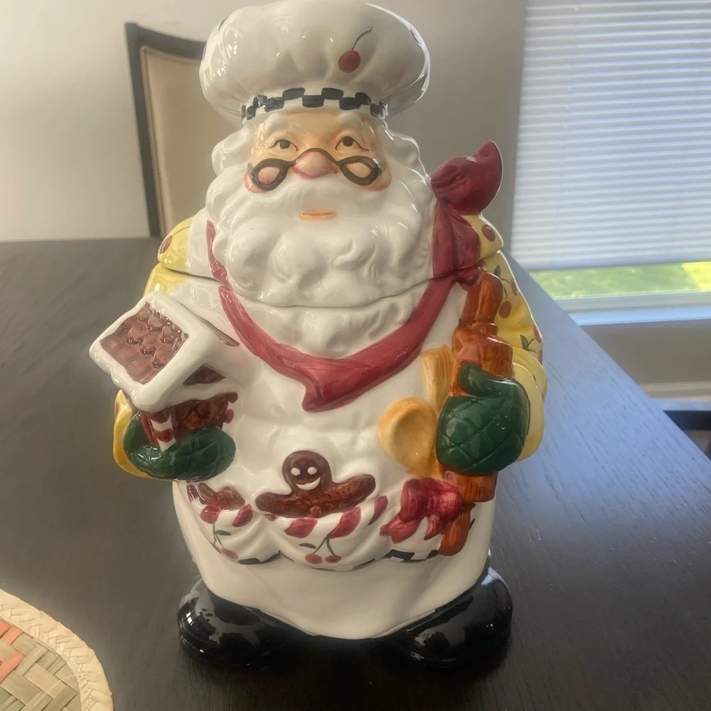 Chef Santa Claus Cookie Jar by Linens n Things